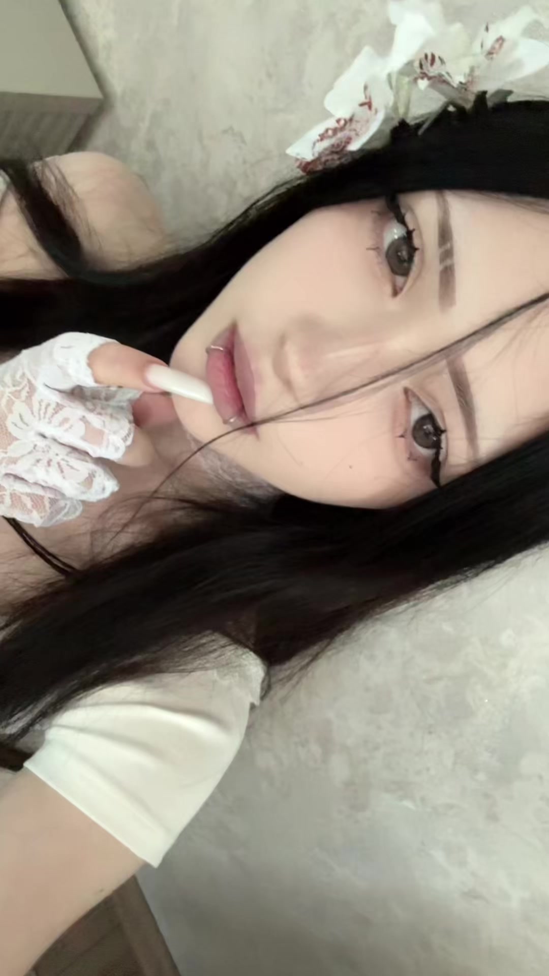 @hiklliryss