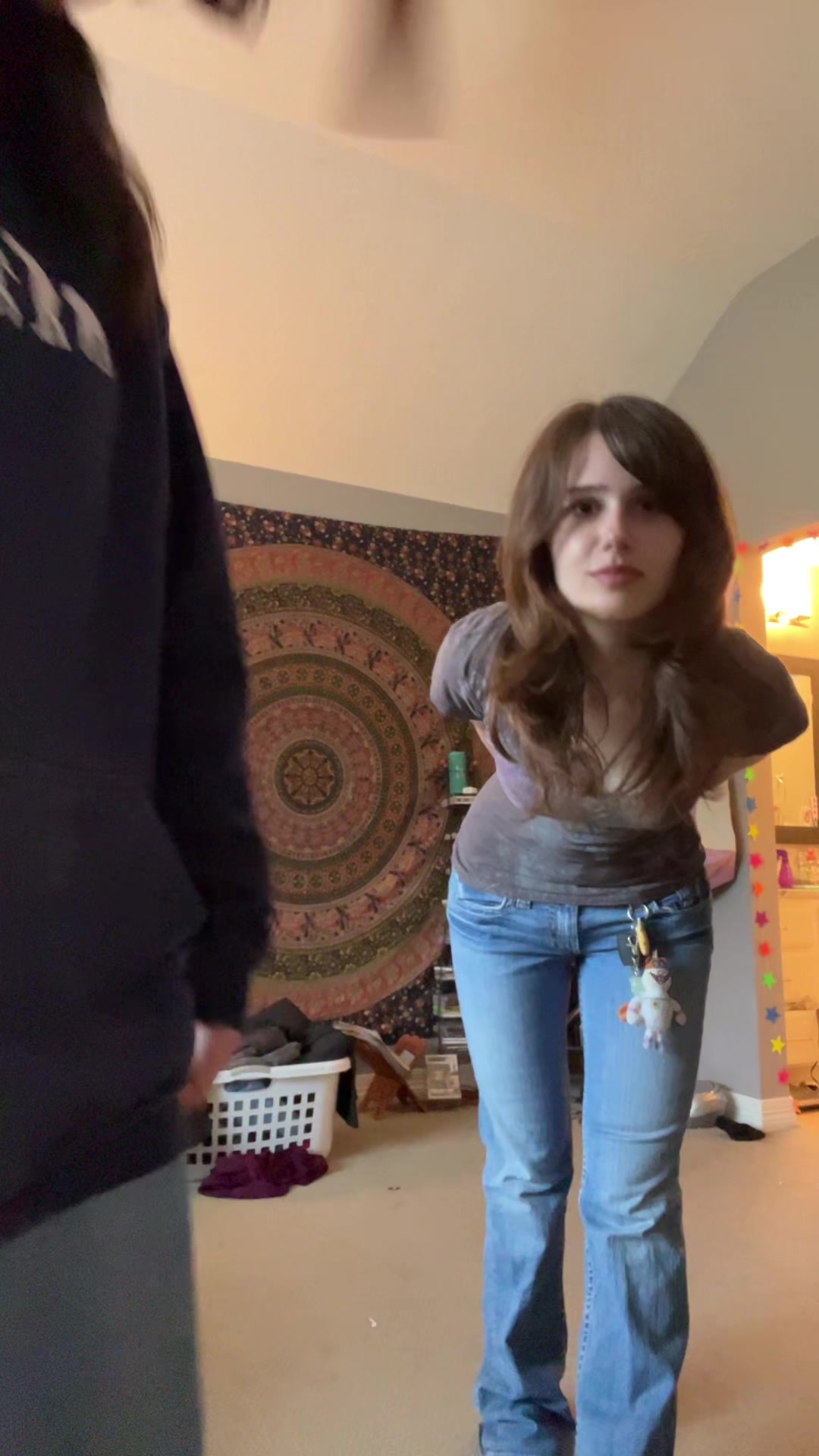 @lily