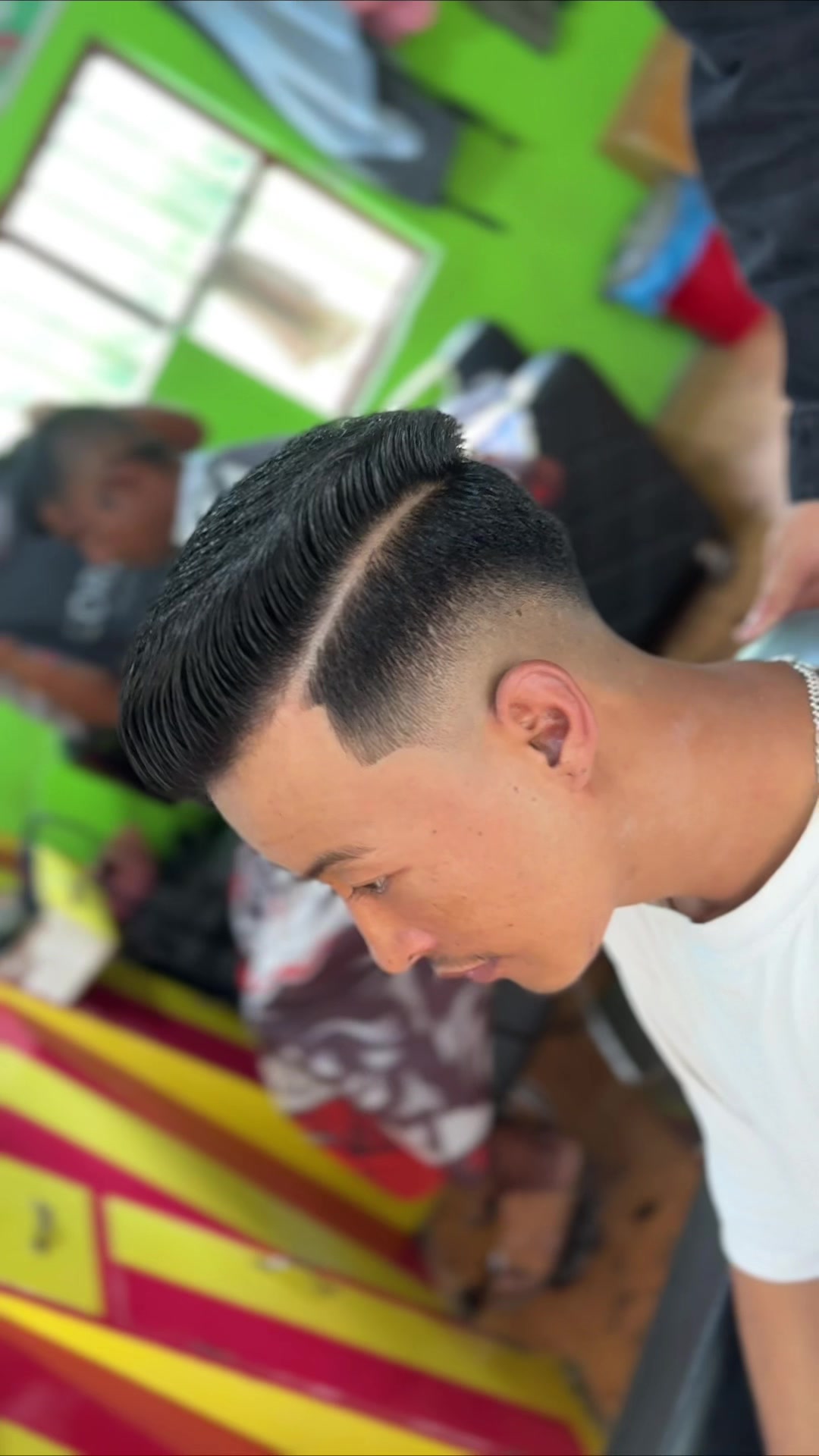 @gwaltar shyam vai hair cutting