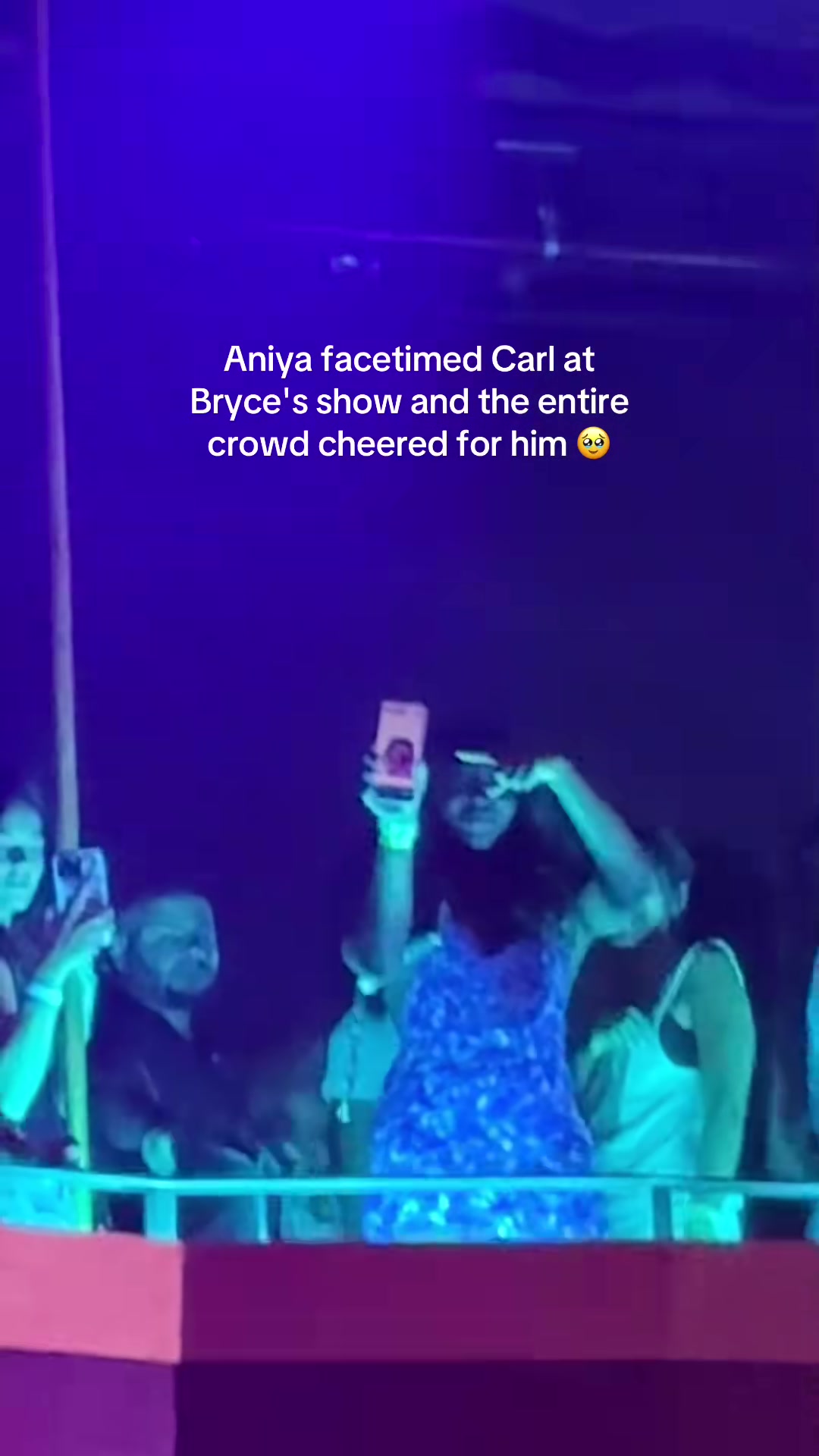 @Aniyafeed