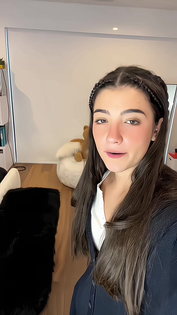 @⊹ . ݁ ali ᥫ᭡.