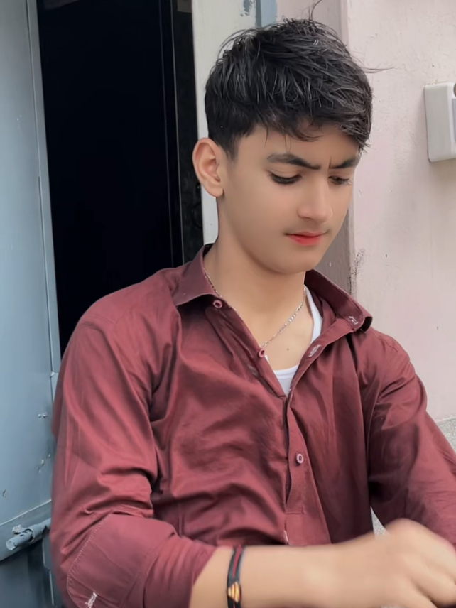 @Dimple Boy 👑😎