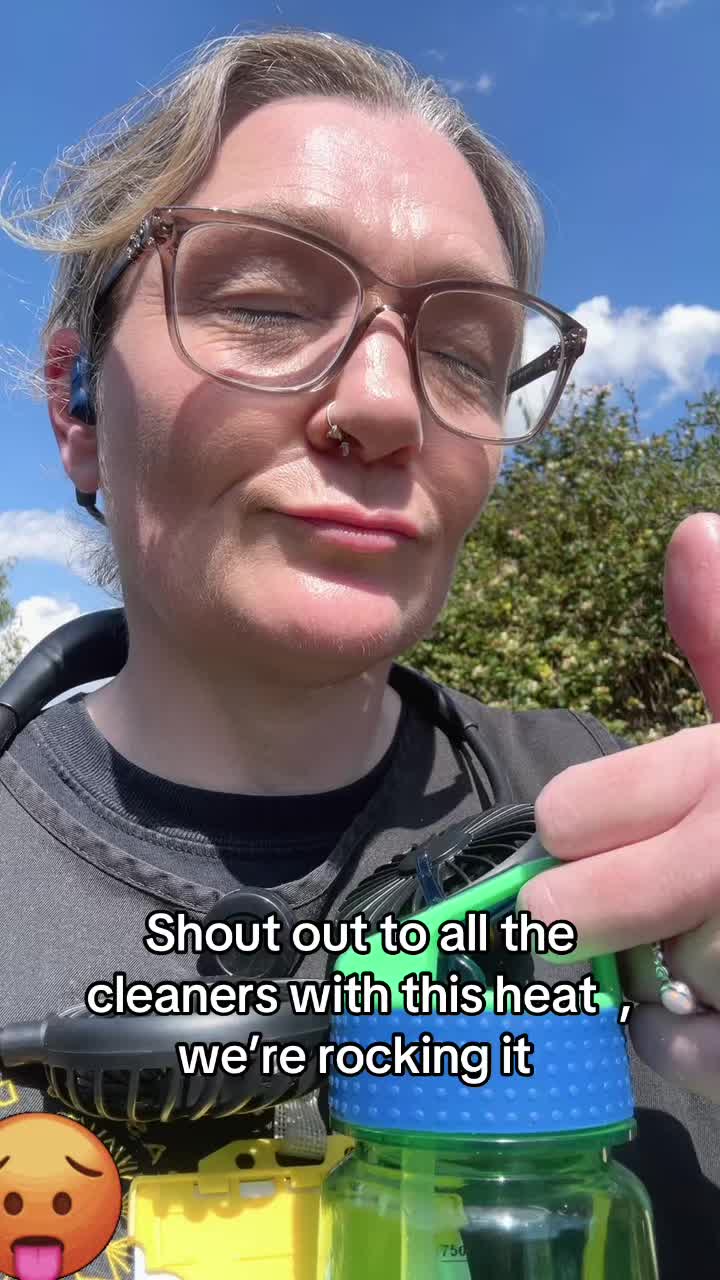 @Sarah_bright_eyes