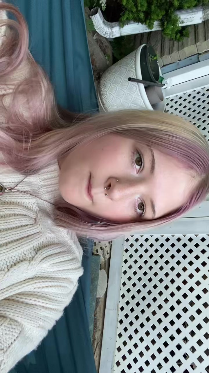 @️