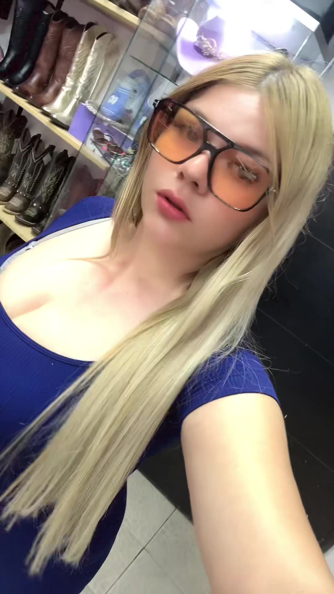@Viviana Marroquin🌸