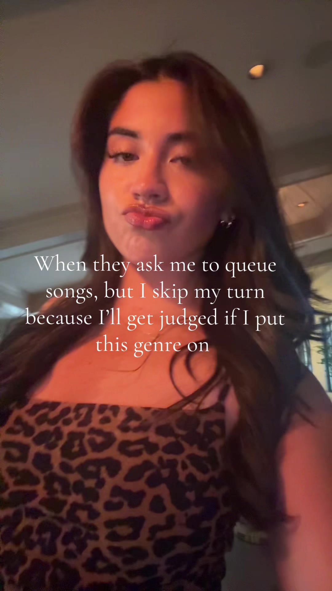 @👾