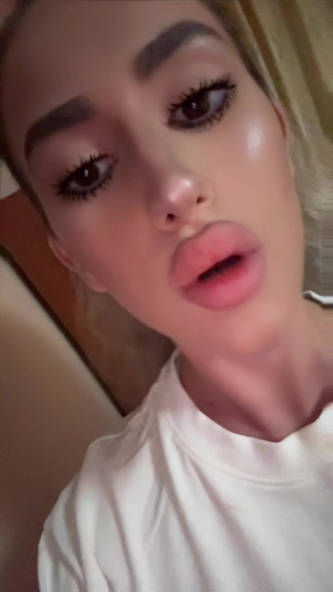@𝓥𝓪𝓵𝓮𝓻𝓲𝓪 𝓘𝓿𝓪𝓷𝓸𝓿𝓪
