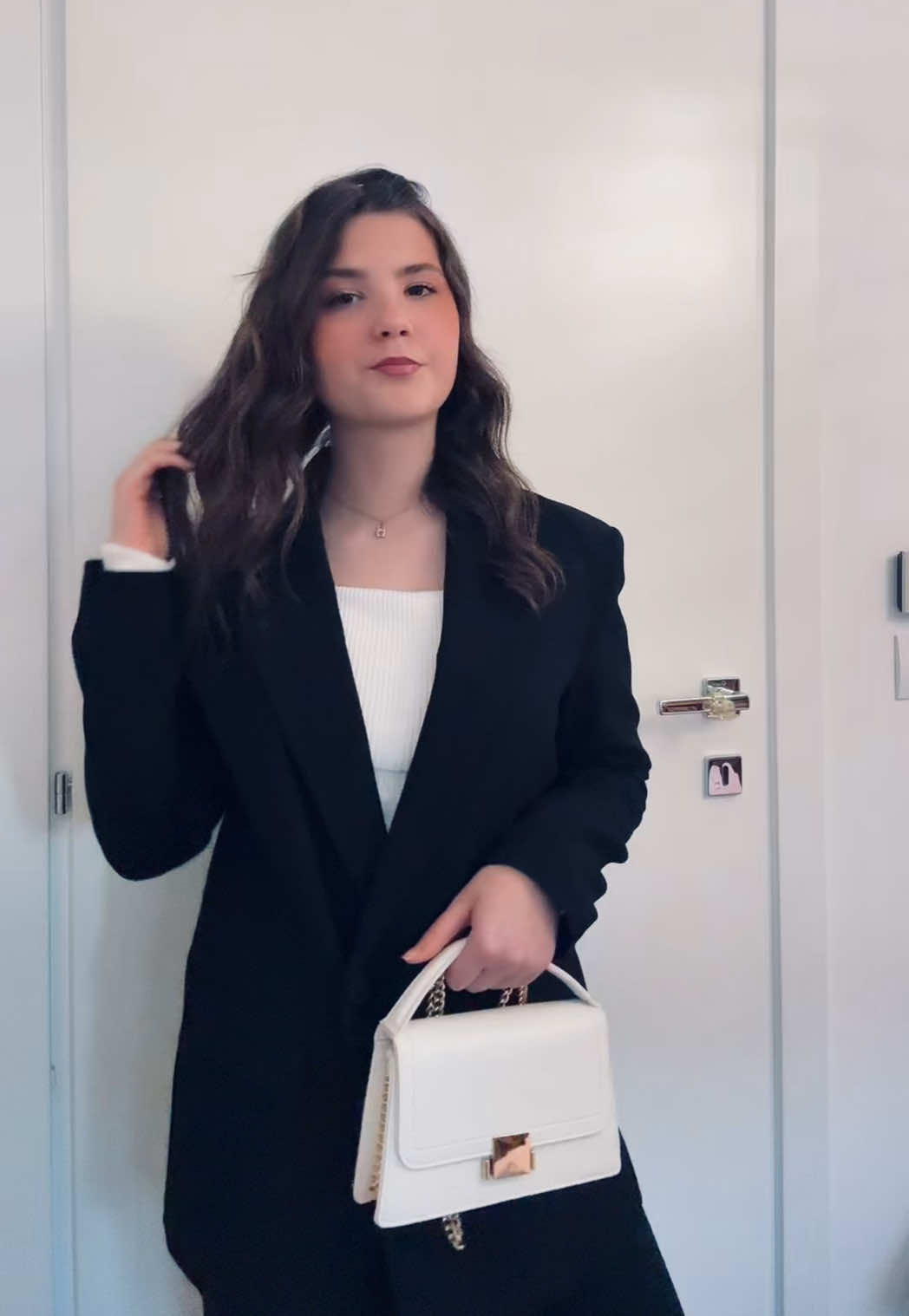 @angela