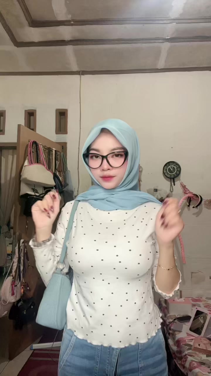 @cahya.pustika