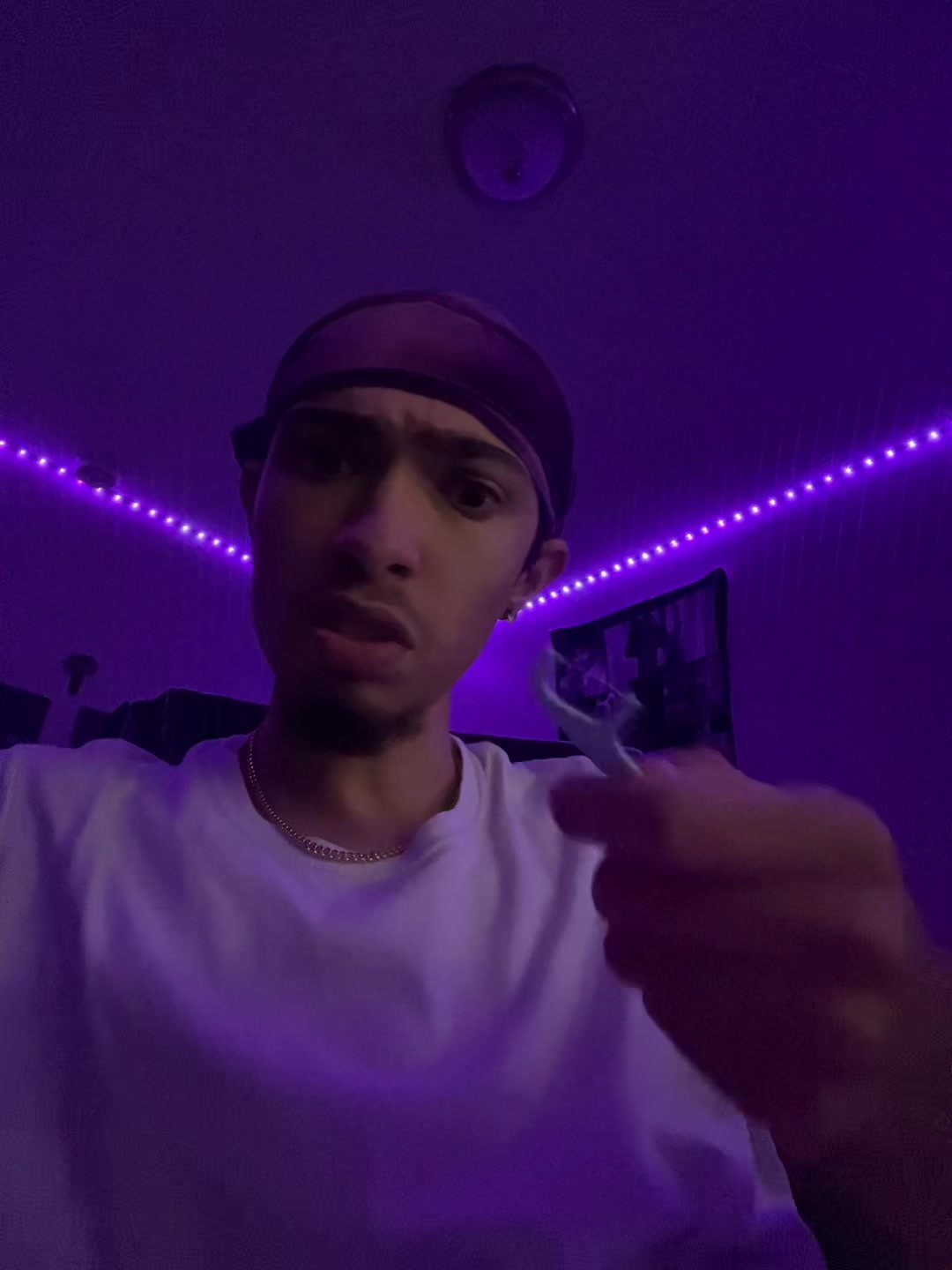 @￼