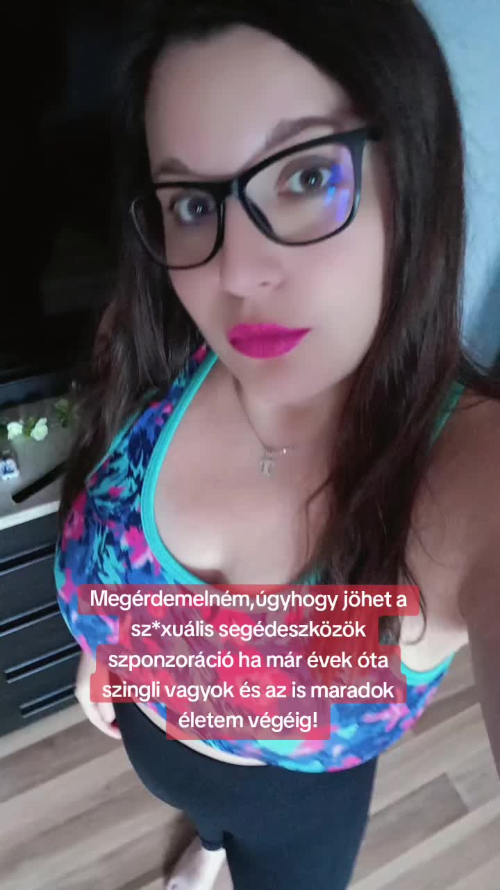 @Tímea😈😻☠️