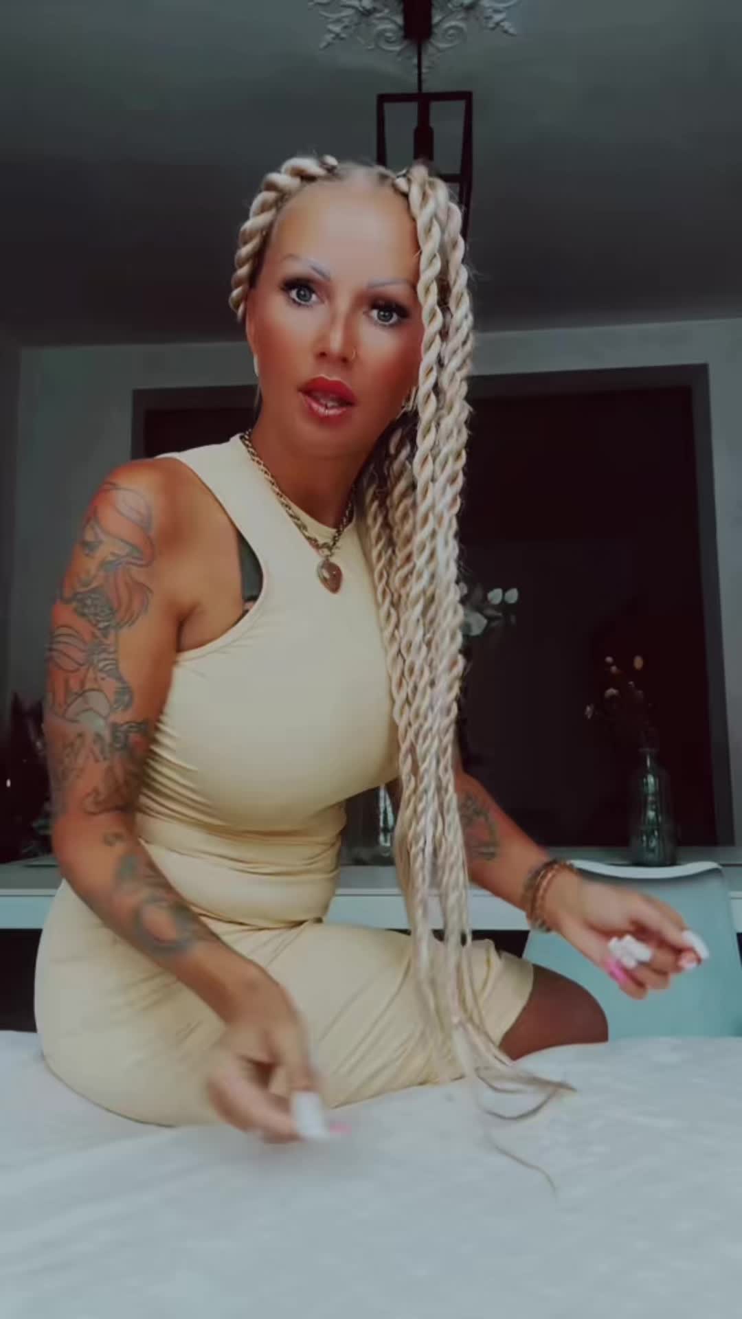 @Lamiss-adeline4