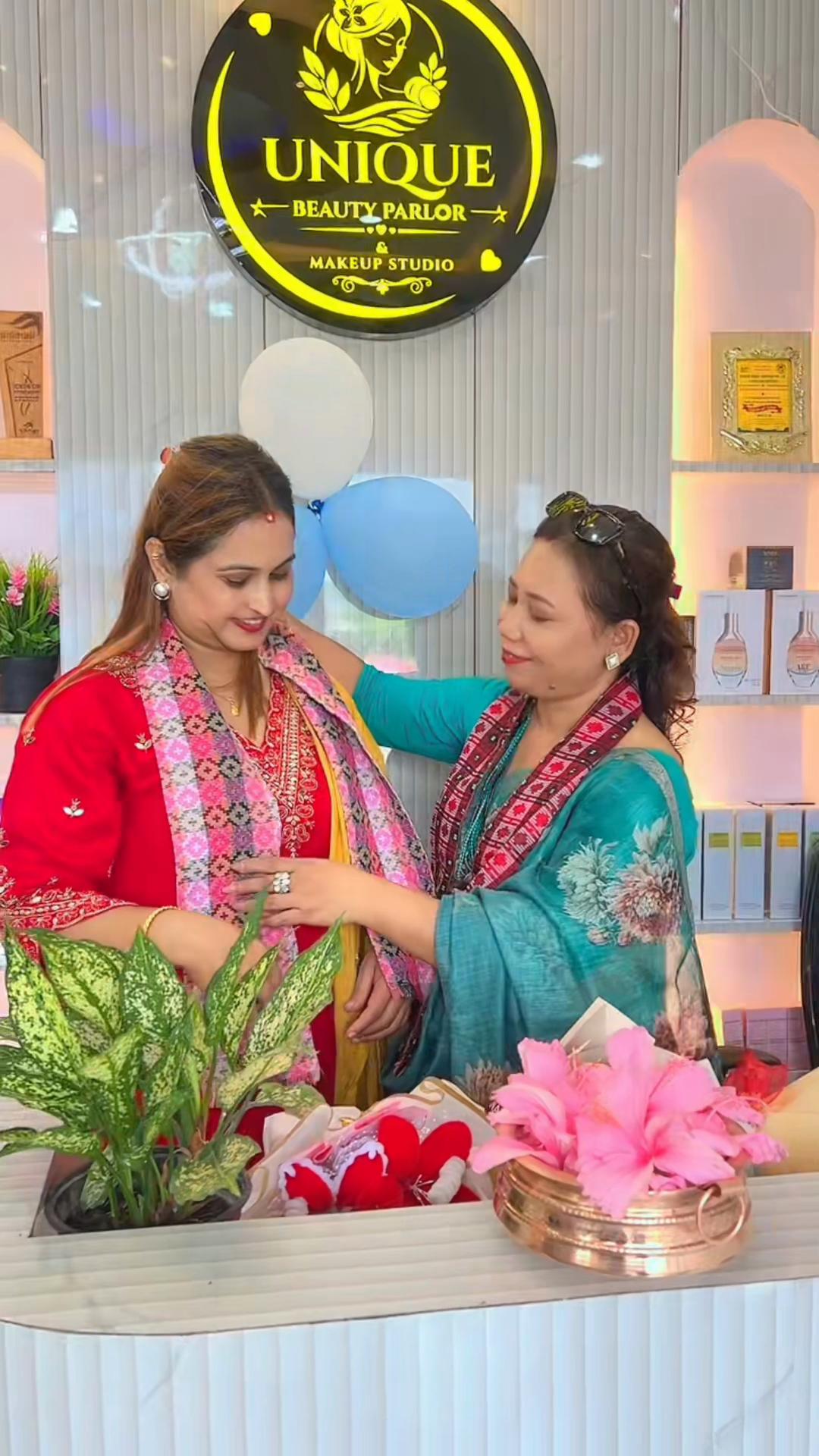 @Aakarshan beauty salon&academy