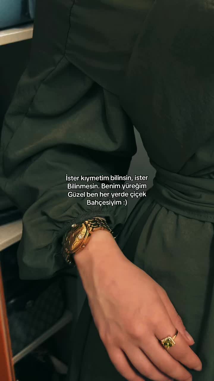 @𝓜𝓮𝓻𝔂𝓮𝓶♡