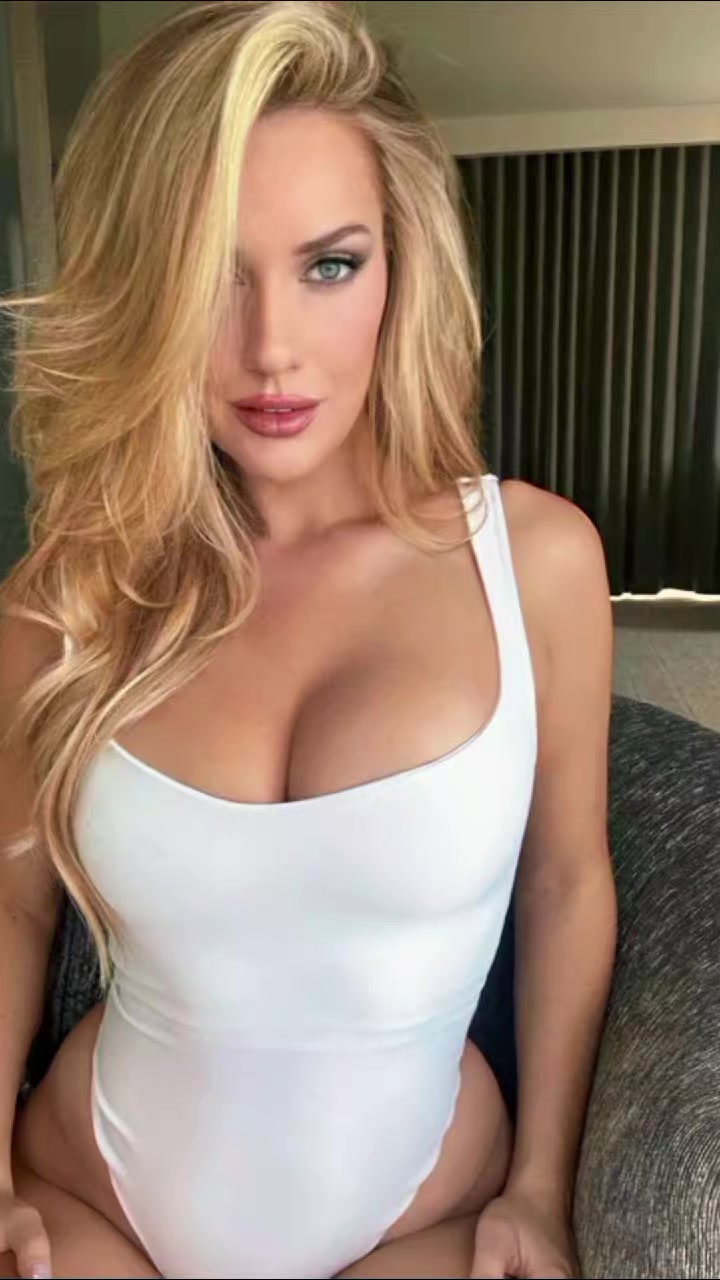 @Paige Spiranac