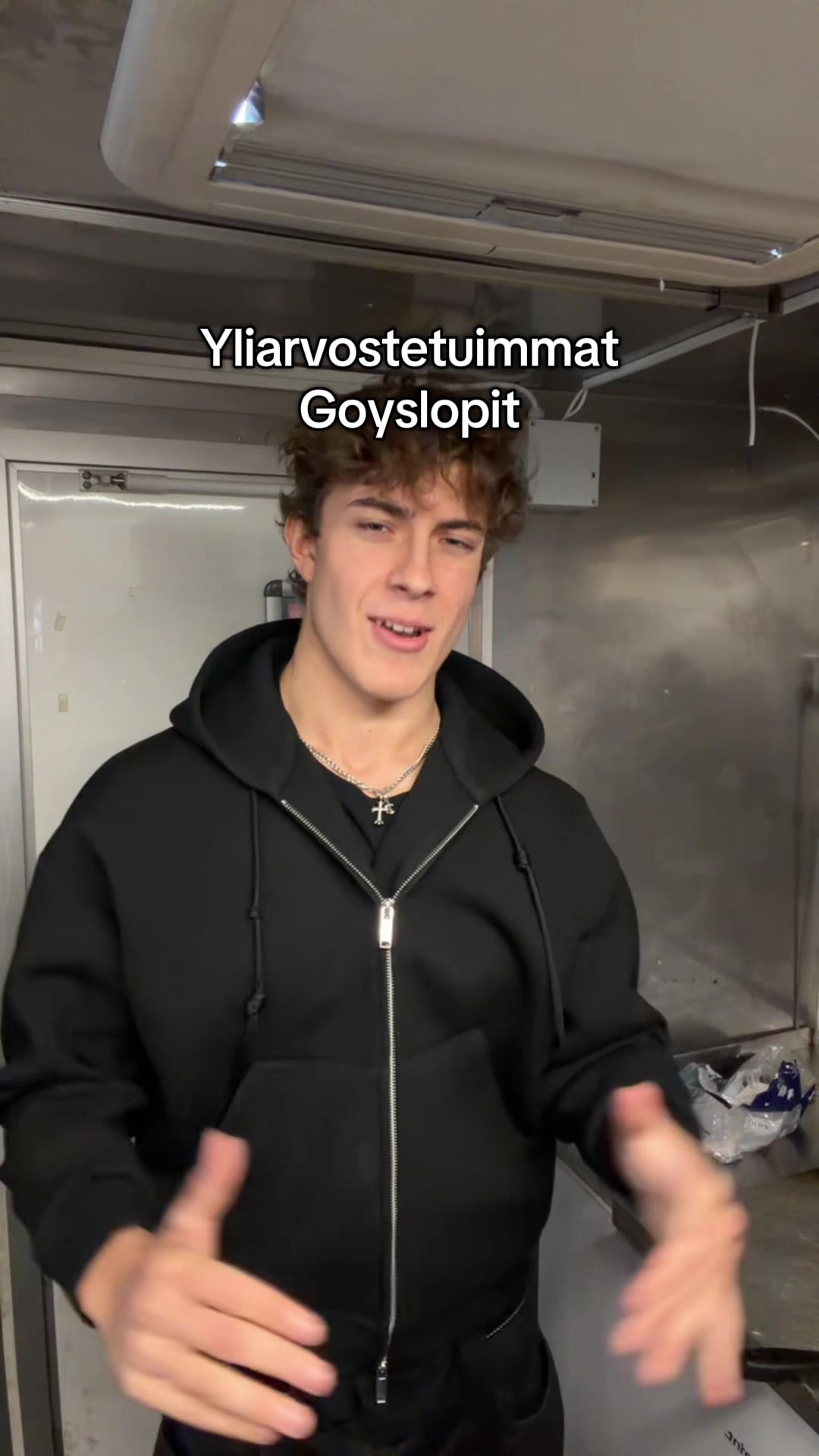 @Nicco