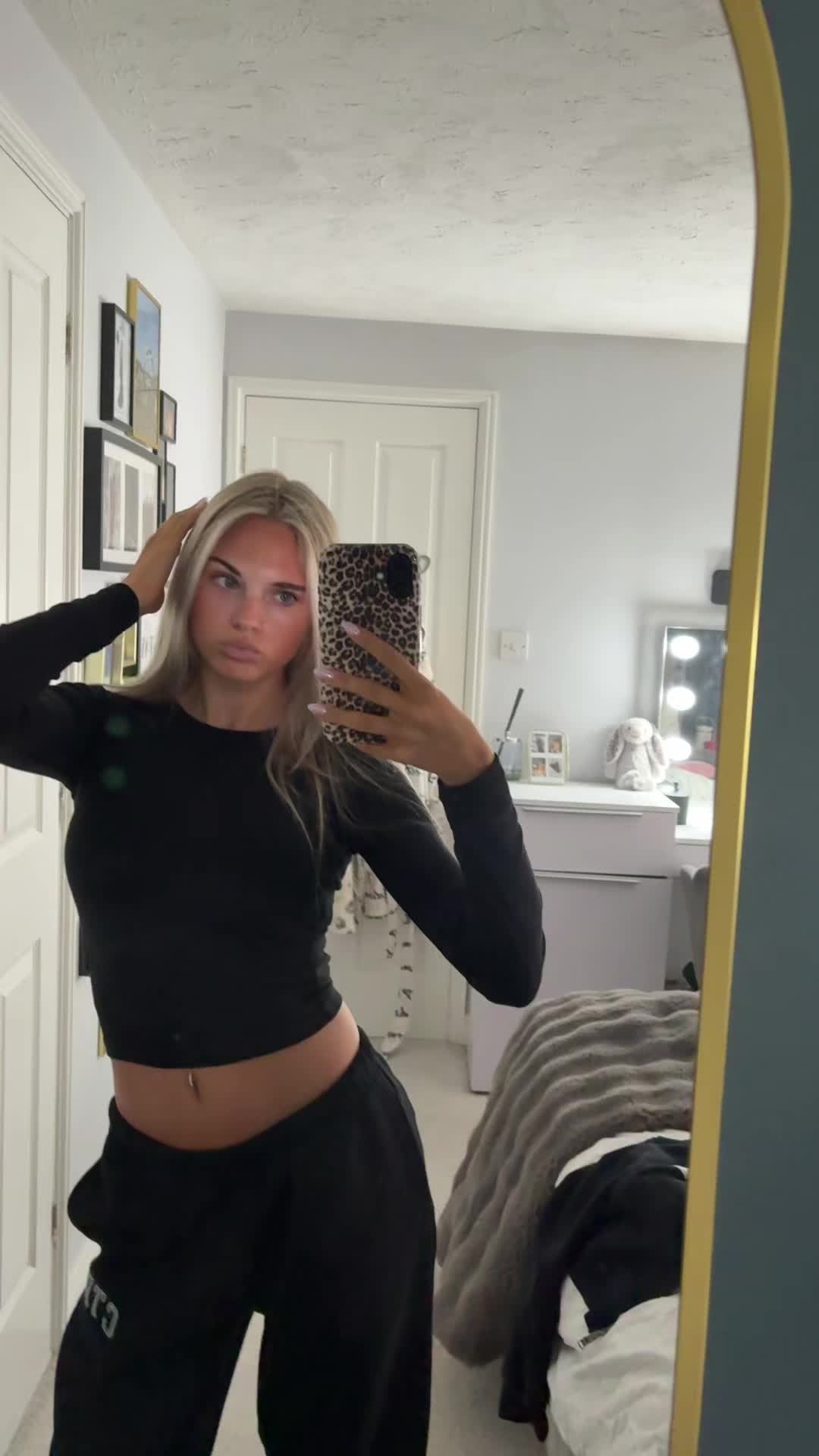 @ellie