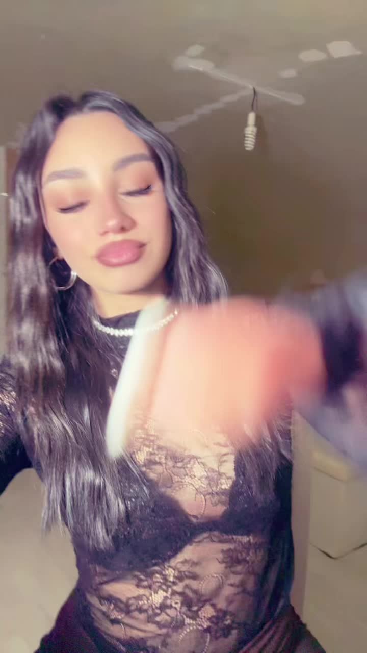@A L E S S I A