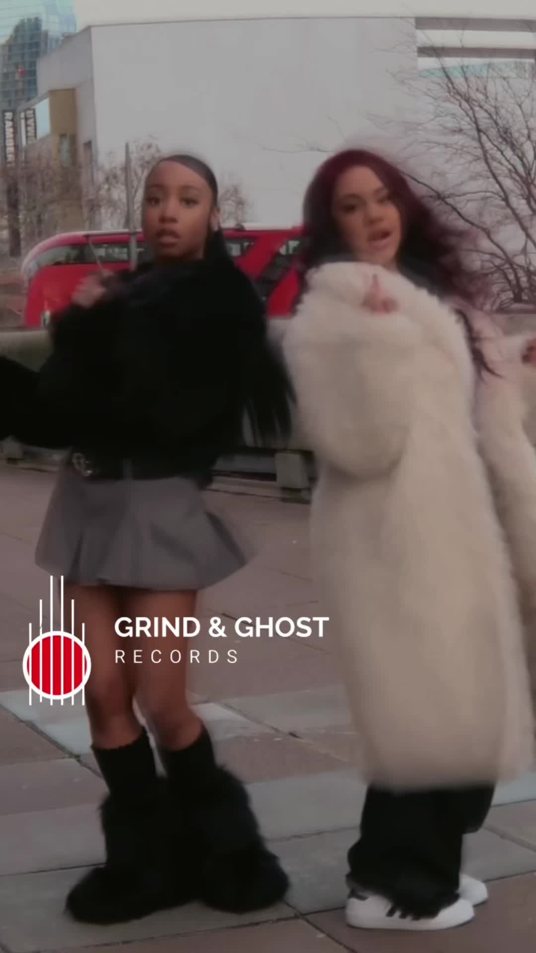 @G N G