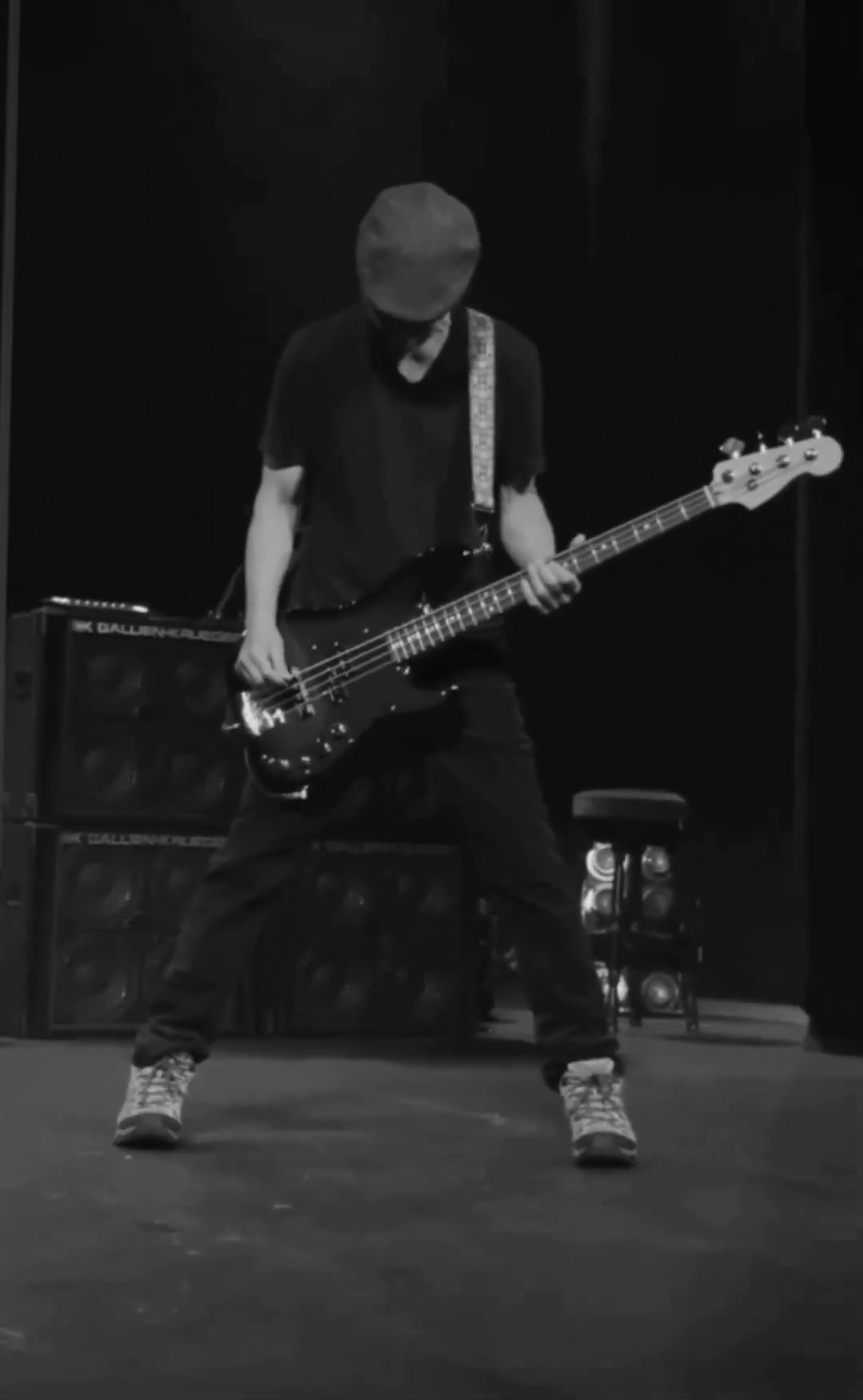 @keanucharlesprivatechat