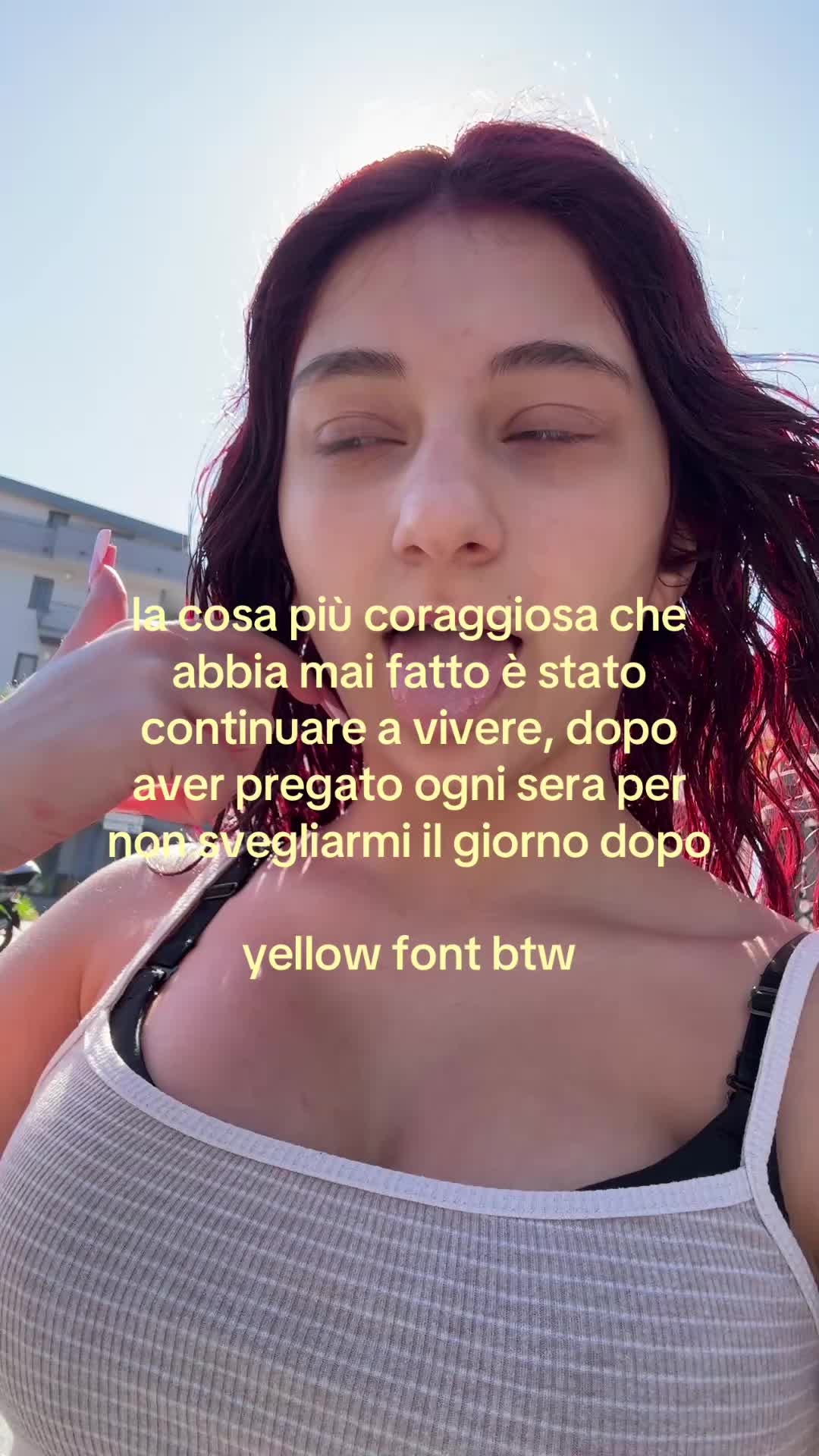 @sono solo depressa btw🫰🏻