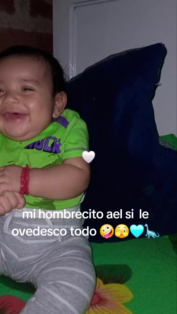 @la florecita olanchana❤️ 👸👸