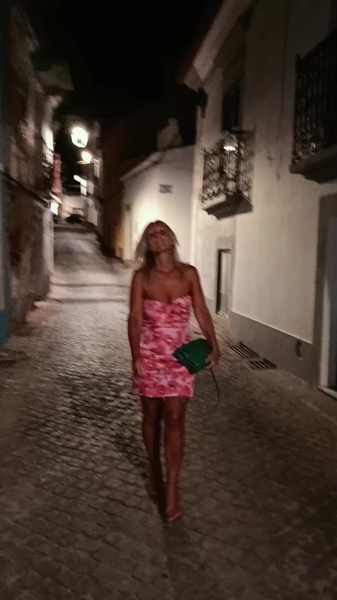 @Catarina