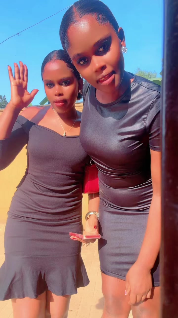 @Chosen.Ruth💞🇺🇬(twins)