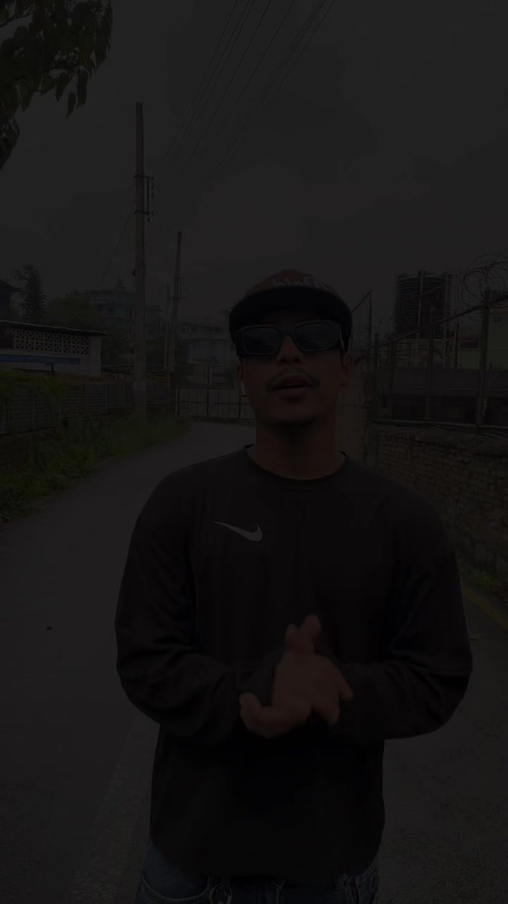 @🐶