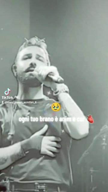 @Mary_the_queen_ACmilan❤️🖤_6