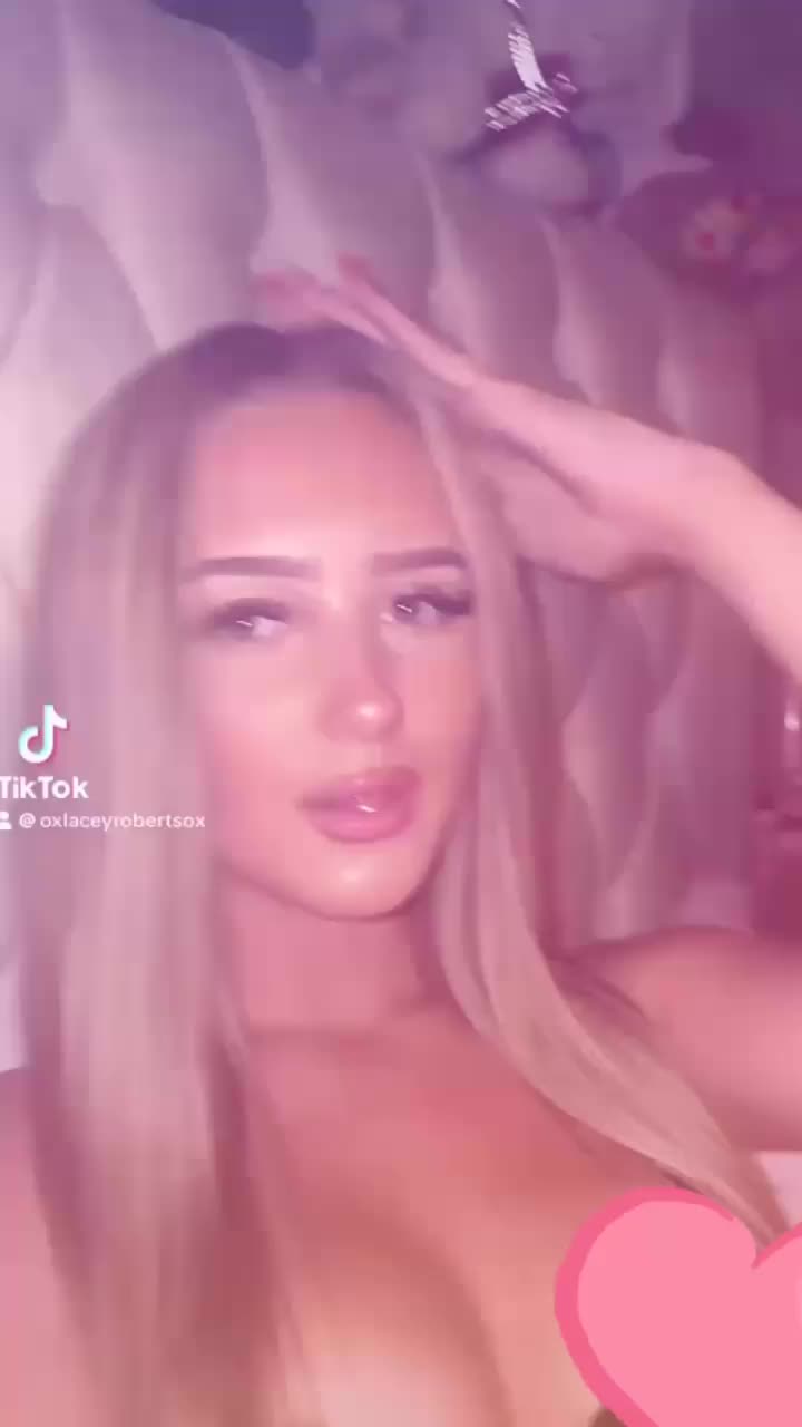 @Xo_lacey_ox25.
