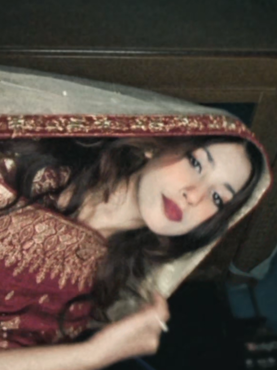 @JANU🌷😫🎀