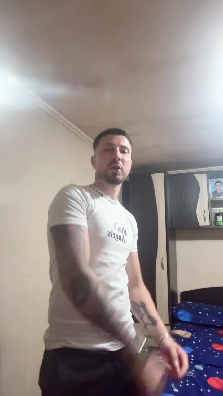 @Alexxxx