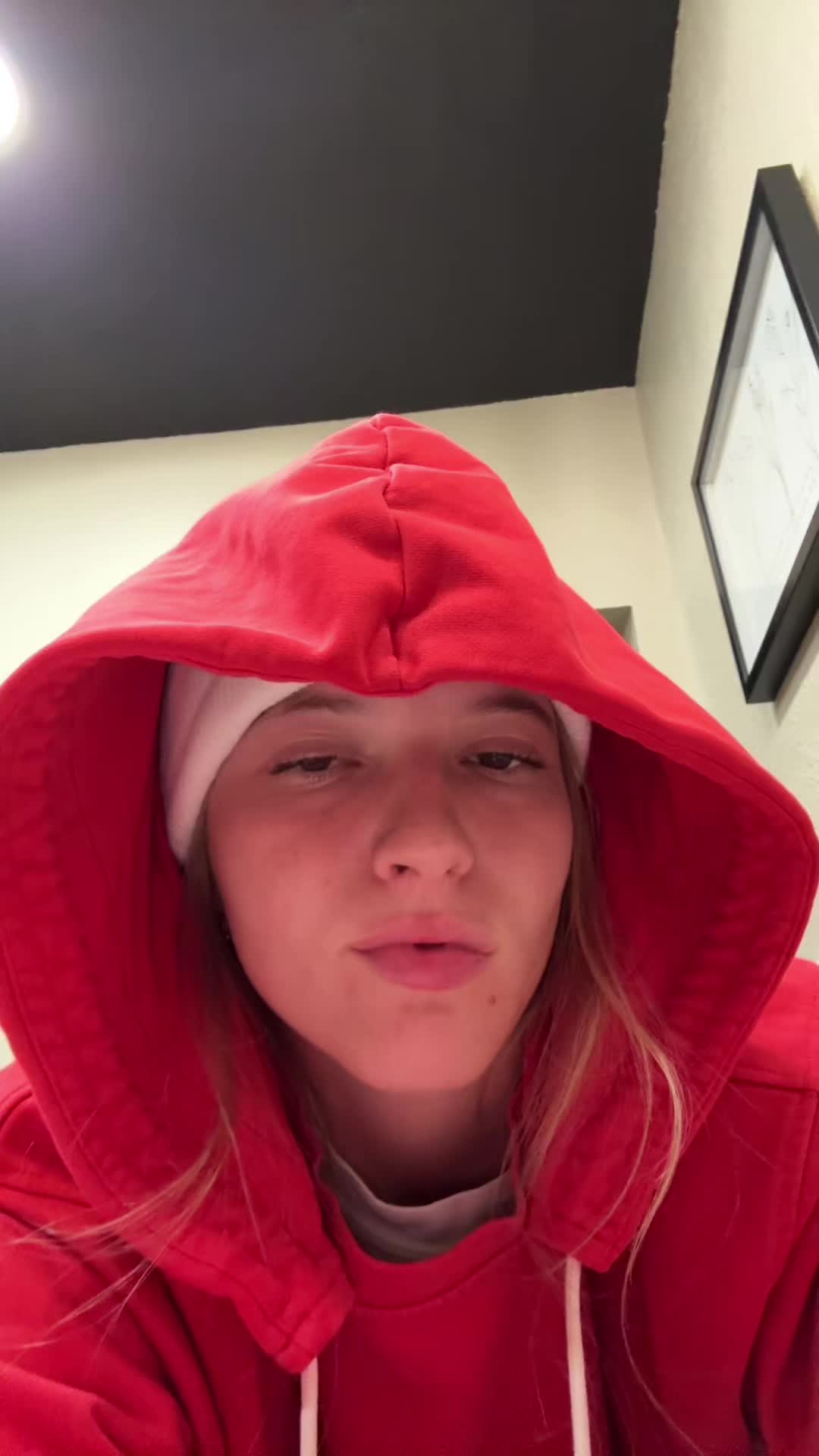 @syd🌭