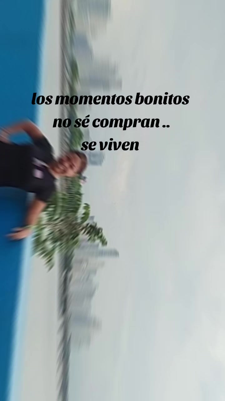 @Raquel@oficial