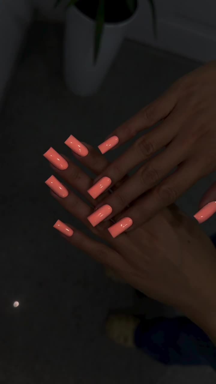 @Daily Nail Inspo Curated ✨️