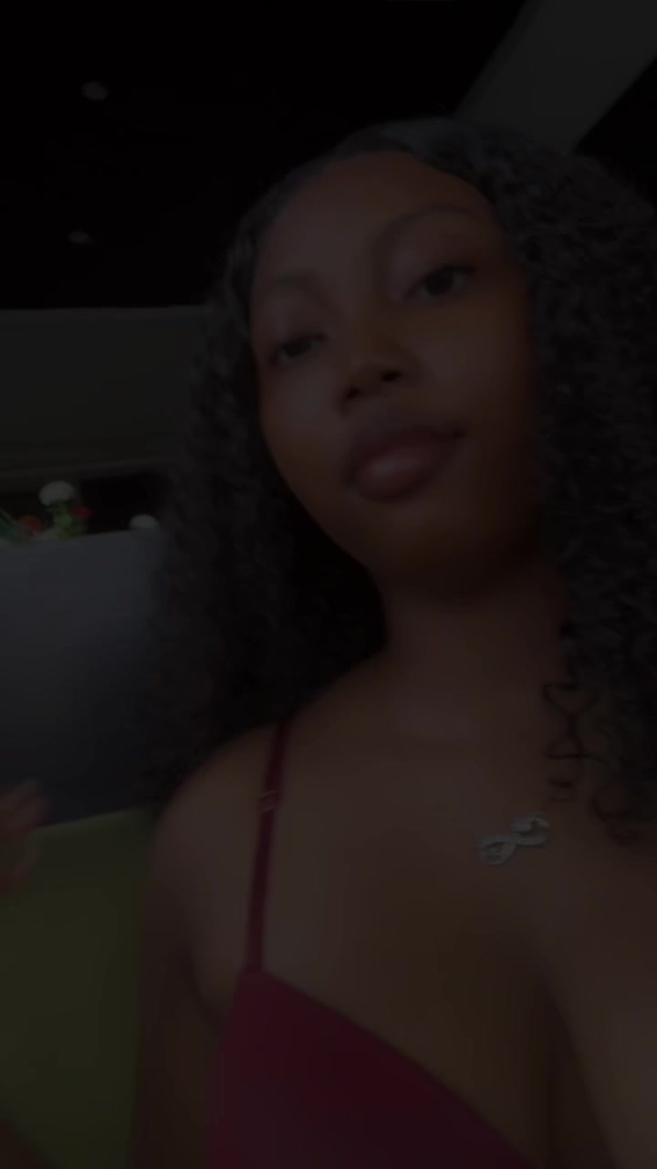 @Jules🖇️💕