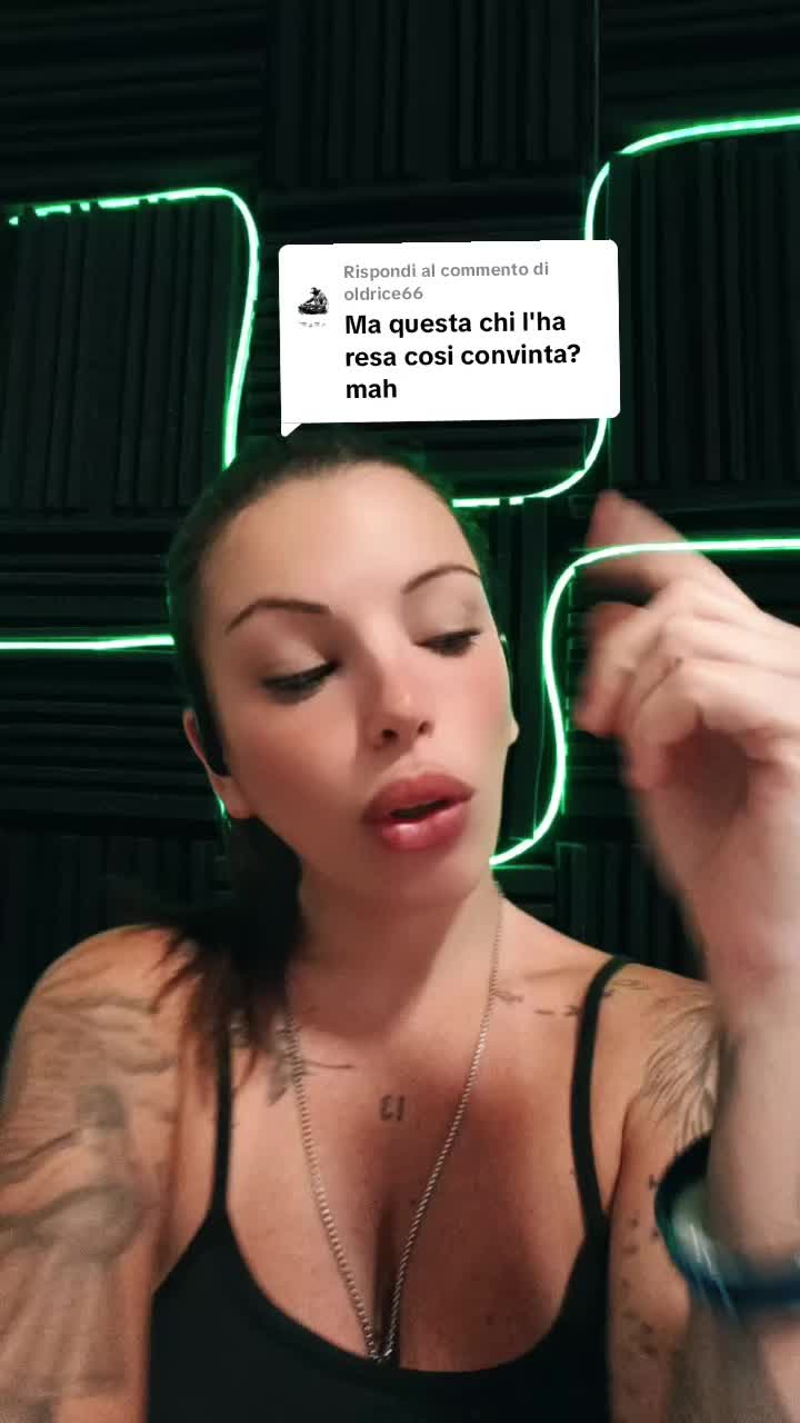 @⚜️❤🔥LA REGINA DI TIK TOK🌹🐿