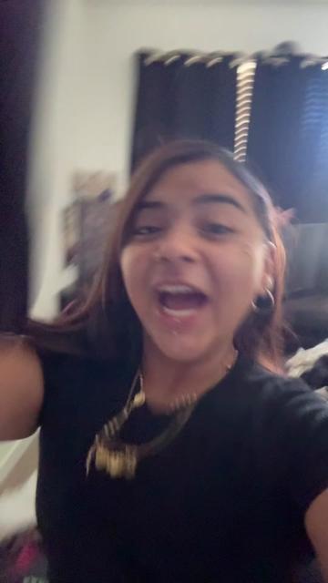 @strella
