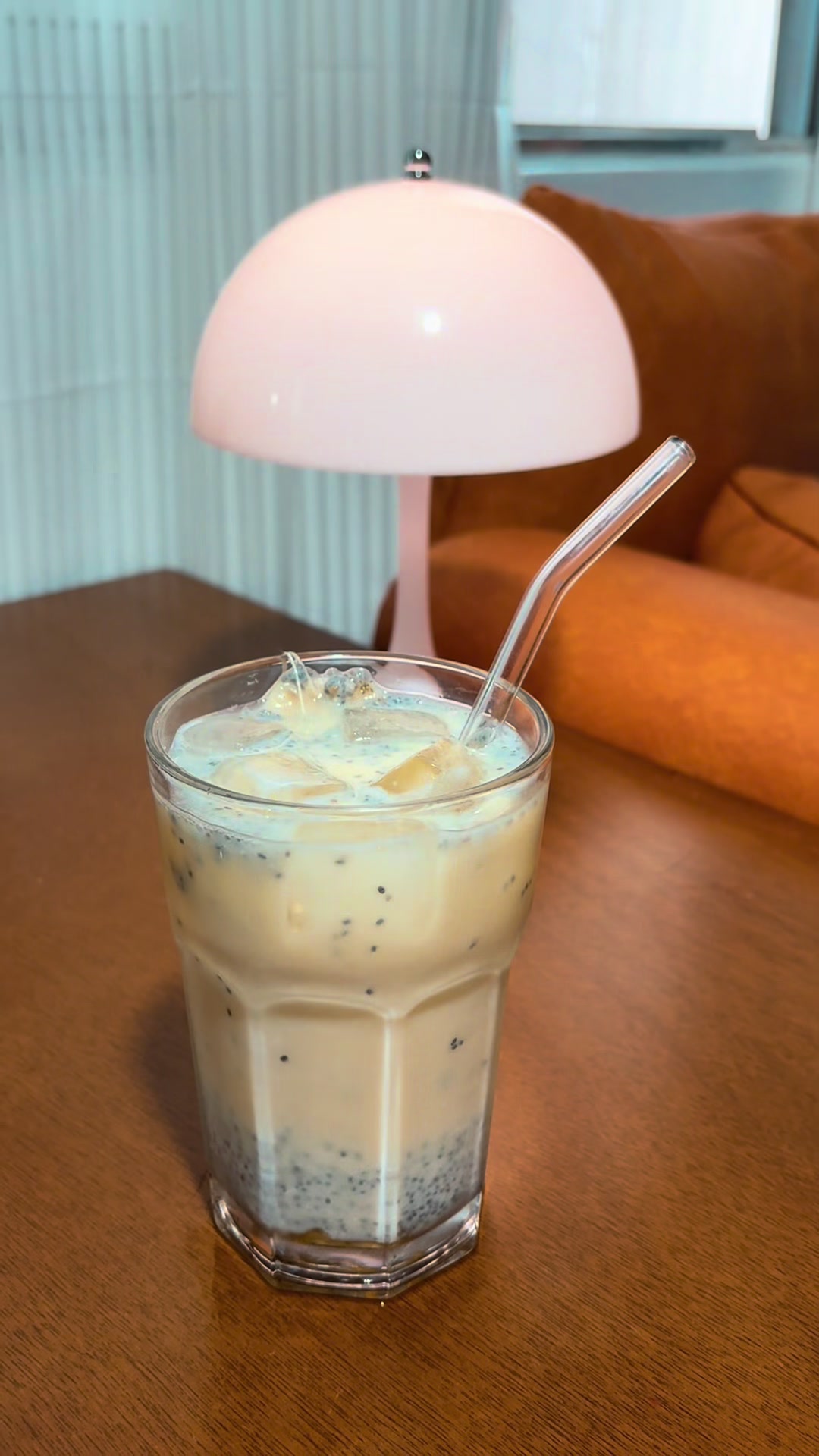 @EarthtoKhurt 🥐