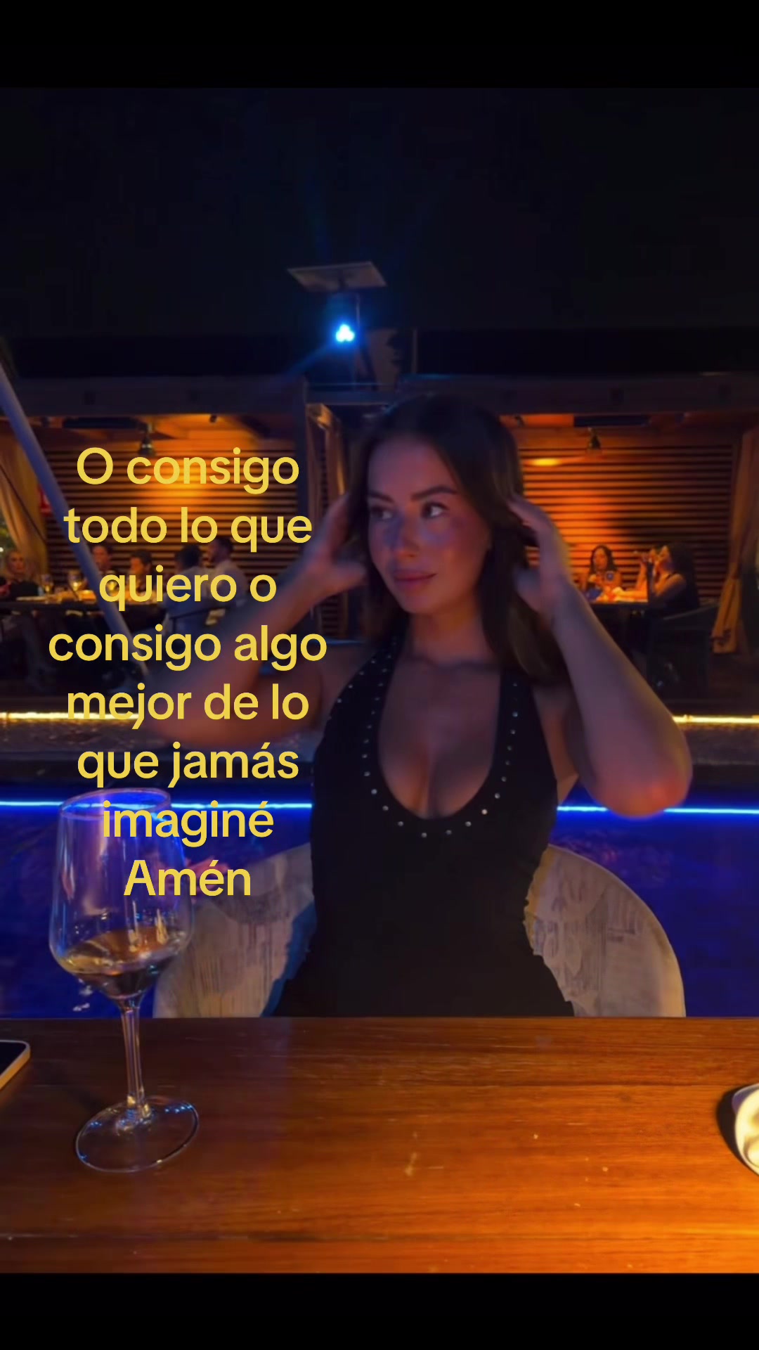 @Anakelly &Aacute;lvarez