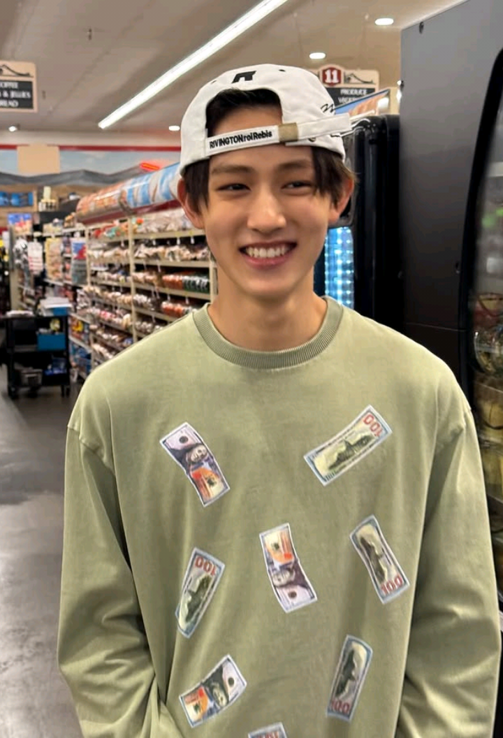 @‧₊˚⊹—𝐳𝐲𝐚𝐚𝐚🍪 ⊹˚₊‧