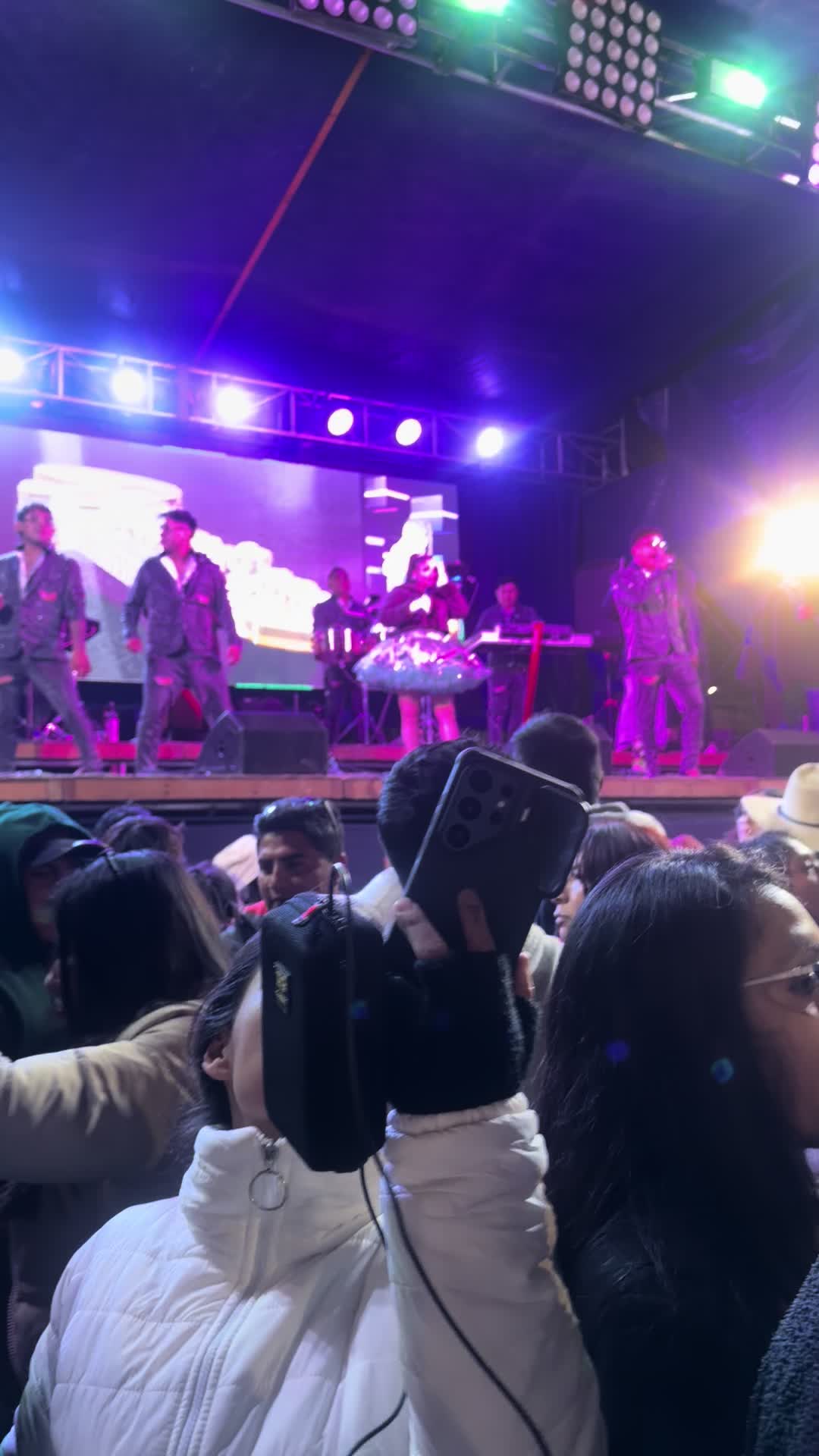 @Ale AQ