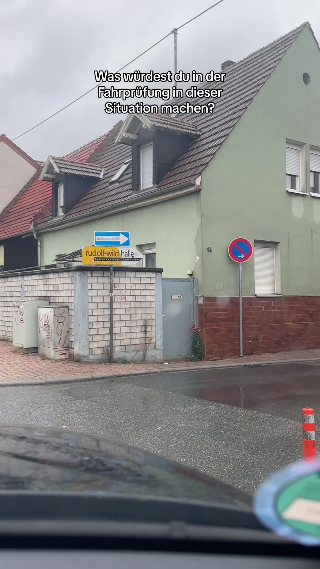 @FahrlehrerLukas