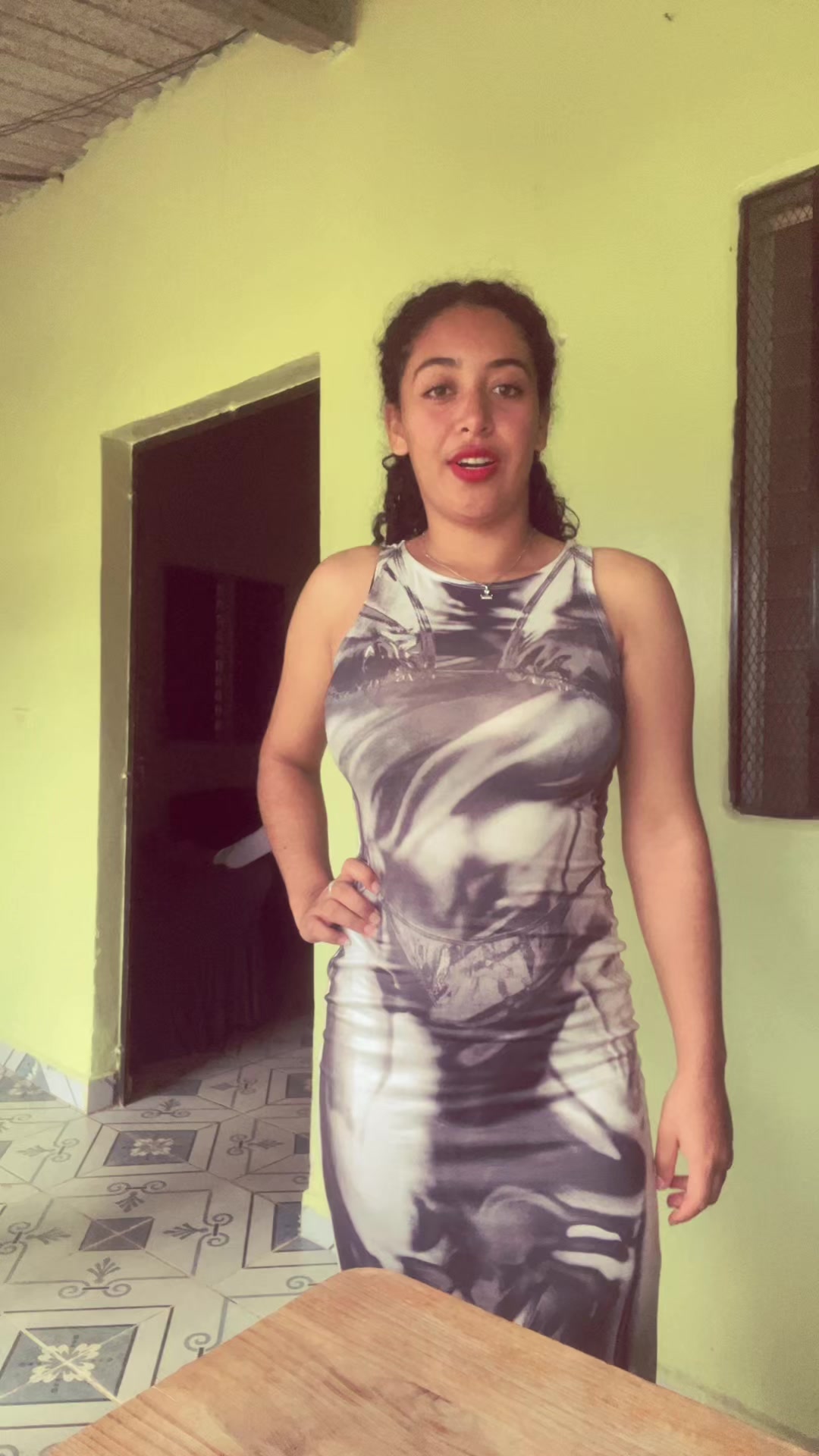 @bessi_zambrano_01