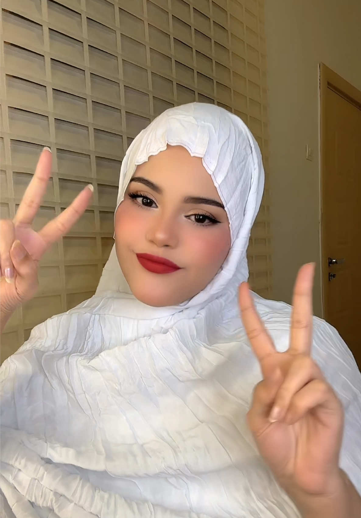 @حنين حمدي