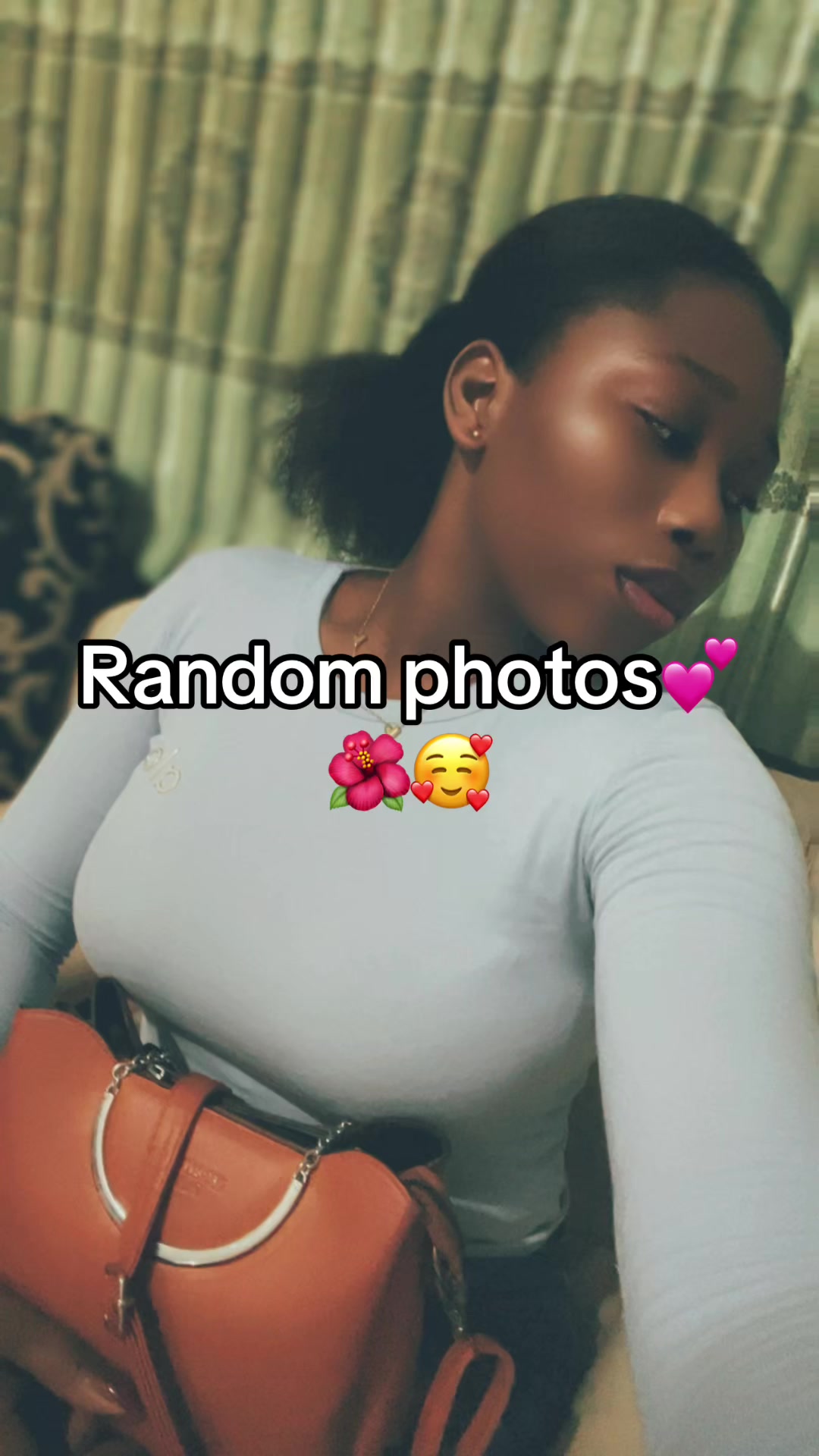 @Emmanuella Ani🌺