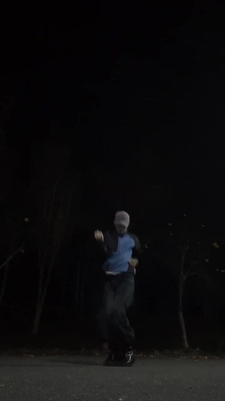 @mon