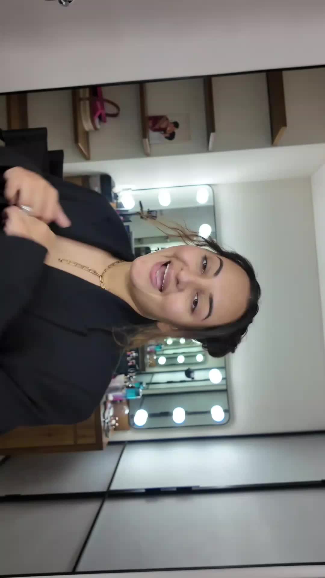 @Sonakshi Sinha