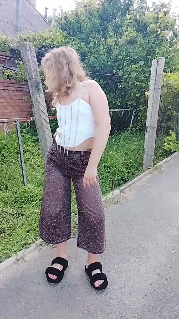 @Эмили